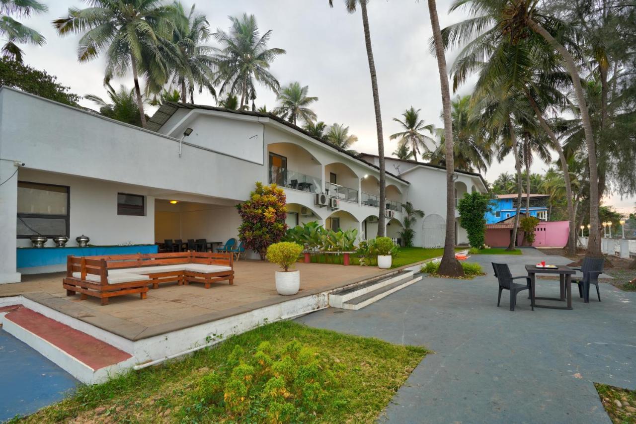 Blu Missel By The River Hotel Ribandar Exterior photo